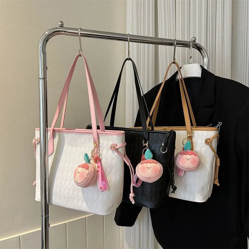 Hand  bags 👜